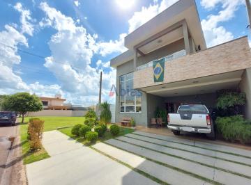Casa · 308m² · 3 Quartos · 2 Vagas · Casa no  Condomínio Residencial Quebec - São Carlos, SP