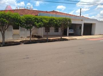 Casa · 183m² · 3 Quartos · 4 Vagas · Casa em Parque Santa Marta - São Carlos, SP
