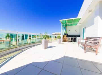 Apartamento · 228m² · 3 Quartos · 1 Vaga · Cobertura em Centro - Cabo Frio, RJ