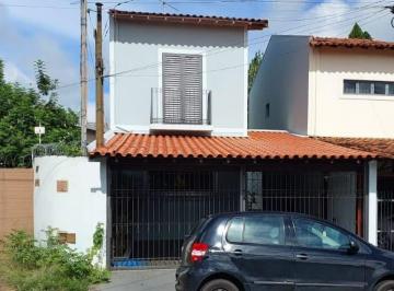 Casa · 200m² · 3 Quartos · 2 Vagas · Casa em Cidade Jardim - São Carlos