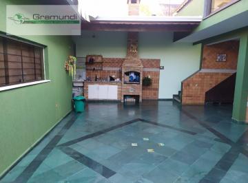 Casa · 214m² · 2 Quartos · 8 Vagas · Casa Térrea em Jardim Stella  -  Santo André