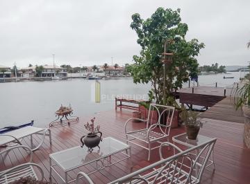 Casa · 200m² · 4 Quartos · 2 Vagas · Casa em Portinho - Cabo Frio, RJ