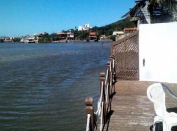Casa · 650m² · 2 Quartos · 3 Vagas · Casa à venda no bairro Ogiva - Cabo Frio/RJ