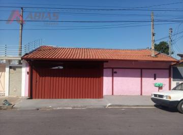 Casa · 117m² · 4 Quartos · 3 Vagas · Casa em Jardim Santa Tereza - São Carlos
