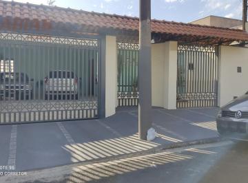 Casa · 218m² · 3 Quartos · 2 Vagas · Casa em Loteamento Municipal Sao Carlos 3 - São Carlos