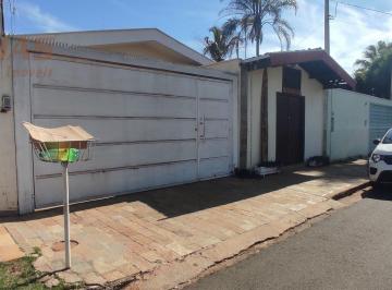 Casa · 211m² · 3 Quartos · 2 Vagas · Casa em Jardim Santa Paula - São Carlos