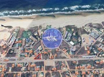Terreno · 1662m² · Terreno plano com 1.662m² em localização privilegiada no Porto das Dunas