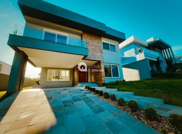 Casa · 254m² · 4 Quartos · 2 Vagas · Casa Alto Padrão com 4 suítes no Alphaville