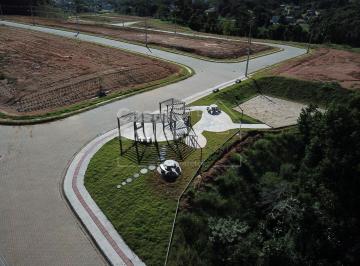 Terreno · 604m² · TERRENO PLANO DE 604,68m² EM UM LINDO LOTEAMENTO