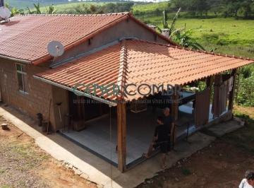 Rural · 8000m² · Ótimo Sítio de 8.000 M² com boa Casa na extensão Urbana de entre Rios de Minas