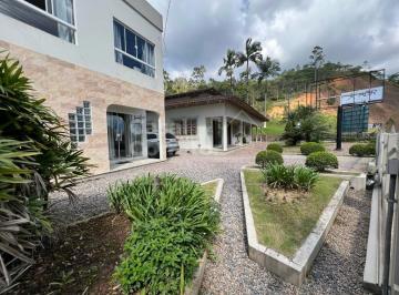 Casa · 450m² · 5 Quartos · 2 Vagas · CASAS EM ÓTIMA LOCALIZAÇÃO PARA ÁREA COMERCIAL