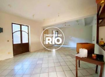 Casa · 300m² · 4 Quartos · 2 Vagas · Casa duplex na Tijuca à venda