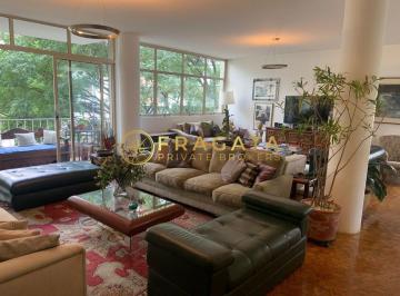 Apartamento · 236m² · 5 Quartos · 2 Vagas · Apartamento com 5 dormitorios e 1 suite nos Jardins