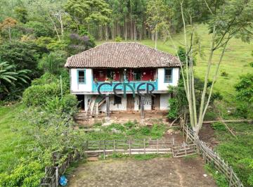 Rural · 119m² · Linda Fazenda com Sede Centenária e Cachoeira à Venda em Lafaiete MG