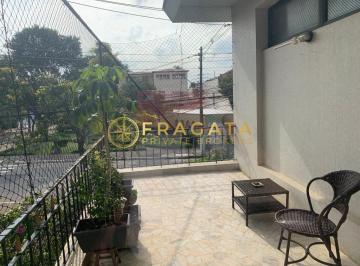 Casa · 370m² · 4 Quartos · 3 Vagas · Casa Luxuosa no Jardins 4 suítes, à venda /locação 370 m²
