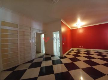Casa · 320m² · 3 Quartos · 3 Vagas · Casa à venda no Catete: 320m², 3 quartos, 1 suíte, 3 vagas