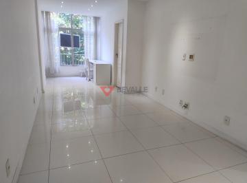Apartamento · 96m² · 3 Quartos · Apartamento de 3 dormitórios em Copacabana - RJ, 96m², 2 banheiros | Venda po...