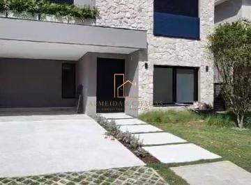 Casa · 338m² · 4 Quartos · 6 Vagas · Residencial Itahyê