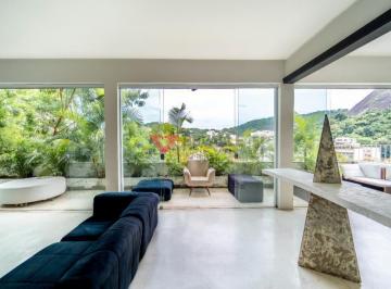 Casa · 710m² · 7 Quartos · 5 Vagas · Casa à venda em Laranjeiras: 7 quartos, 5 suítes, 5 vagas