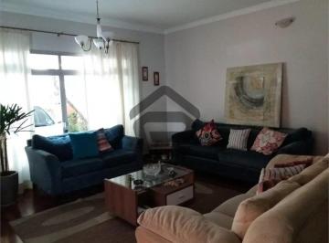 Casa · 192m² · 3 Quartos · 2 Vagas · Sobrado à Venda com 3 Dormitórios na Chácara Santo Antônio
