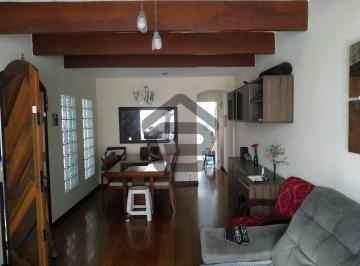 Casa · 134m² · 2 Quartos · 3 Vagas · Sobrado à Venda com 2 Dormitórios no Campo Belo