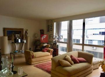 Apartamento · 340m² · 6 Quartos · 3 Vagas · Cobertura : Duplex / Residencial / Copacabana