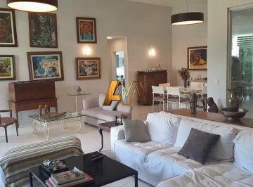Casa · 345m² · 4 Quartos · 4 Vagas · CASA DE 4/4 SENDO 3 SUÍTES EM BUSCA VIDA