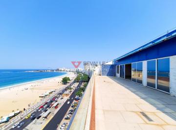 Apartamento · 425m² · 4 Quartos · 1 Vaga · Cobertura linear em Copacabana: 425m², 4 suítes, 1 vaga