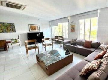 Apartamento · 160m² · 3 Quartos · 1 Vaga · Apartamento em Humaitá - Rio de Janeiro, RJ