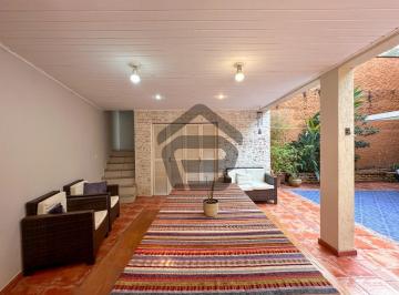 Casa · 220m² · 3 Quartos · 2 Vagas · Casa à Venda com 3 Dormitórios no Brooklin