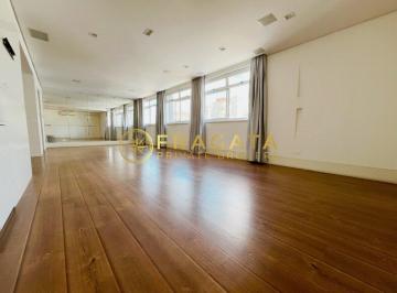Apartamento · 180m² · 2 Quartos · 2 Vagas · Apartamento Espetacular na Oscar Freire 180m² - 2 quartos - 1 suíte - Aceita Pet
