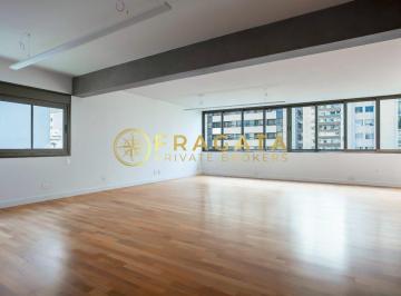 Apartamento · 213m² · 3 Quartos · 2 Vagas · Apartamento à venda no Jardim Paulista | 213m² Reformado | Sofisticação, Conforto e Localização Prem