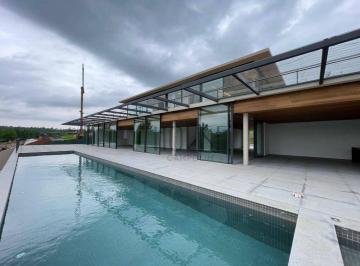 c20d3536a327668a01ca209af3be488a1b7de630 · Casa à venda em Bragança Paulista, com 1410m² | Condomínio de alto padrão Quinta da Baroneza | CA442