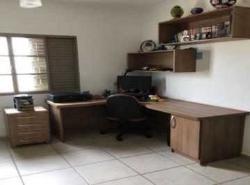 b5a8982ba0c69132ae1661e0f41f761bcc0d1833 · Casa Residencial à venda, Vila Souto, Bauru - CA0709.