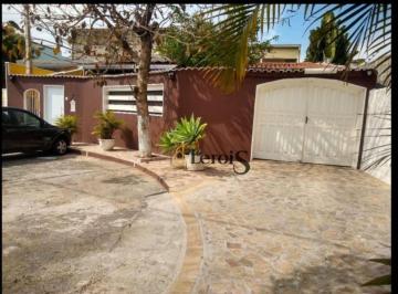 c3926adf3bde2d0546c20023135040048f06dce5 · Casa com 7 dormitórios à venda, 204 m² por R$ 900.000,00 - Éden - Sorocaba/SP