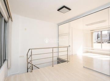 Comercial · 134m² · 2 Vagas · Comercial no bairro Trindade