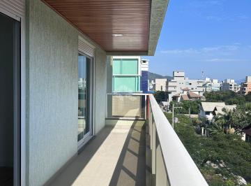 614665_ic1q1344np_61466566b3cb84d2b4c.jpg · Cobertura duplex (apartamento) com três quartos na praia do Mariscal em Bombinhas/SC