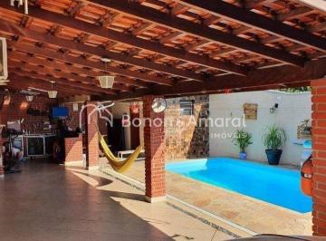 Casa · 119m² · 3 Quartos · 4 Vagas · Casa com 3 Quartos e 3 banheiros , área gourmet e piscina à Venda, 120 m² por R$ 615.000