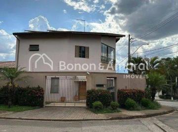 Casa · 210m² · 3 Quartos · 4 Vagas · Casa estilo sobrado, com 3 quartos, 1 suíte, na Cidade Universitária em Campinas - SP