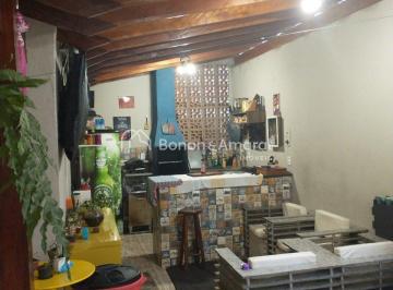 Casa · 125m² · 3 Quartos · Vende-se casa de 3 dormitórios no Jd. São Fernando