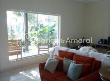 Photo 1 · Casa térrea reformada e contemporânea à venda, 180m², bolsão residencial de Barã