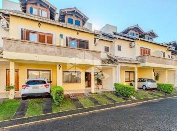 601002_iTFmM6721v88Z1NSAh9H_601002666b790075d73.jpg · Casa em Condomínio com 192m² e 3 dormitórios e 2 vagas  no bairro Ipanema, junto ao Shopping Verde.