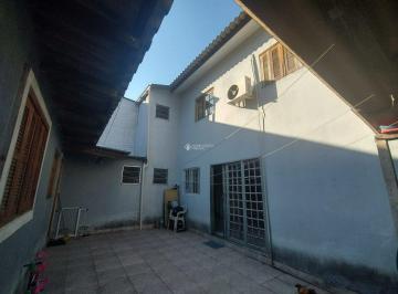 33 · Casa na zona sul de Porto Alegre 3 dormitórios 3 vagas