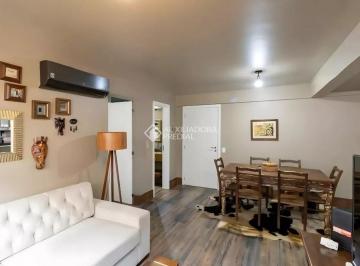 Apartamento · 44m² · 1 Quarto · 2 Vagas · Apartamento 1 quarto mobiliado com churrasqueira e garagem dupla, a venda em Porto Alegre