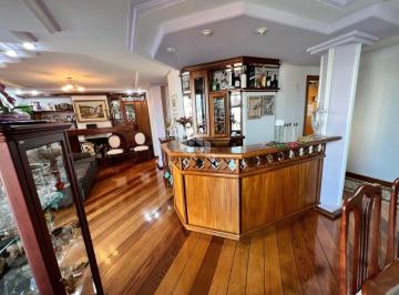 452322_iY97745JQ33v3o_45232265008a9d57309.jpg · Apartamento de alto padrão, com 4 dormitórios no centro de Farroupilha