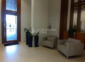 327733_i3n1u996gKvNDaXPf7F2_3277335fbec67012b34.jpg · Apartamento no Centro de Torres