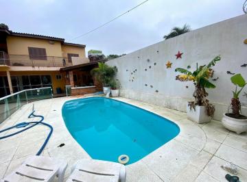431952_iD49md3sK09o07_43195264bedb4c9ab4d.jpg · Casa com Piscina e Espaço Gourmet