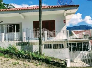 235594_i9gRx76Vnw72xss03G_235594627295f393a55.jpg · Casa 5 dormitórios sendo 2 suítes, 5 banheiros, 2 cozinhas, churrasqueira p/moradia  ou pousada