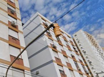 340747_iW94223QUT658c17QA_34074766aa4b856e7e2.jpg · Apartamento de frente, ensolarado, 02 quartos, todo reformado