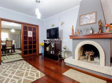 47114_ivWA22r4bQ76q4c16_47114666aeb3ea2ac1.jpg · Casa 4 dormitórios com uma suite no Lindoia, com piscina